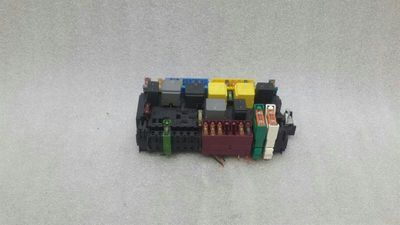 MERCEDES A Class W176 X156 W117 Fuse Box A2469067100 Fuse Box SAM
