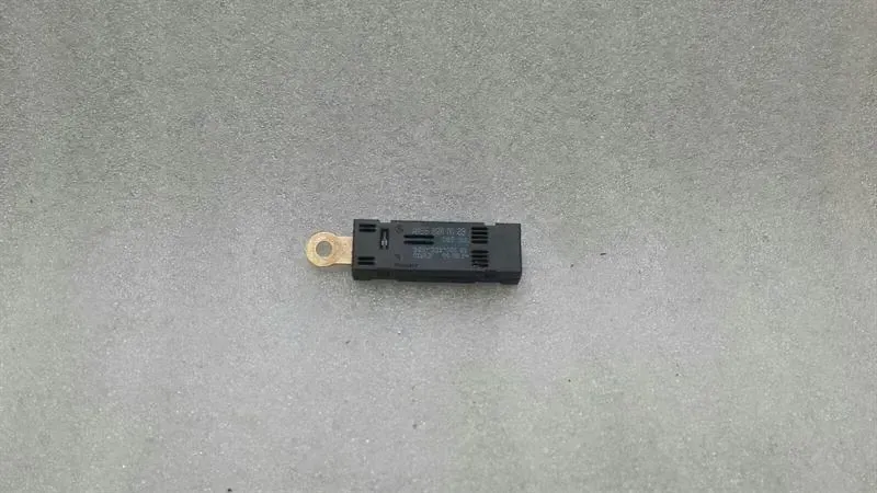 Mercedes A Class W176 Aerial / Antenna A1568200089 Antenna.