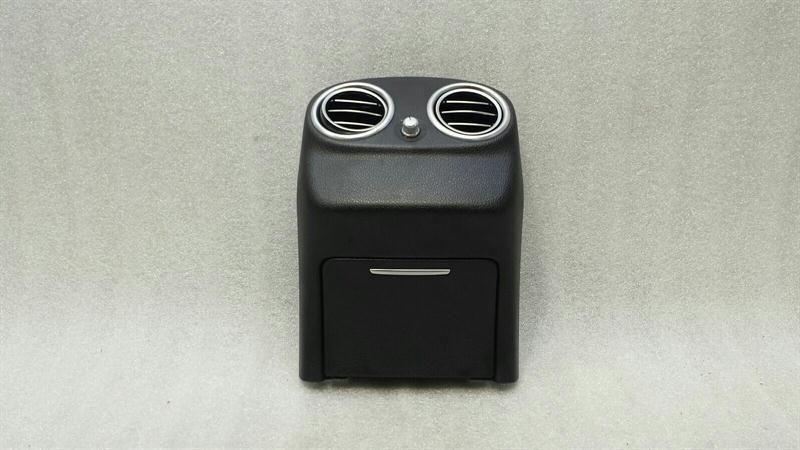 Mercedes E Class W213 Air Vent A2138309501 Rear Vent Vent Grille