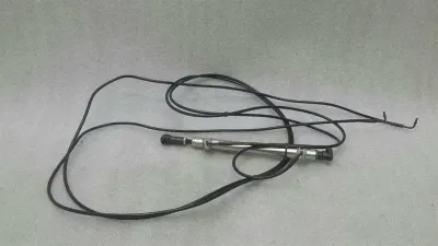 Mercedes SLK R171 ляв хидравличен цилиндър A1718000572 хидравличен цилиндър ляв.