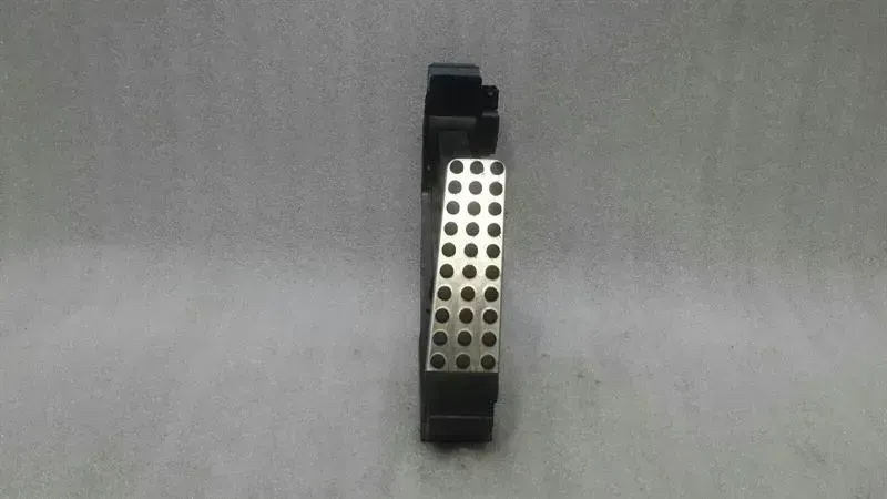 Mercedes SLK R171 Throttle Pedal (Electrical) A1703000404 Throttle AMG Cover