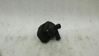 Mercedes SLK R171 dodatkowa pompa chłodzenia A1718350064 pompa płynu chłodzącego SLK200