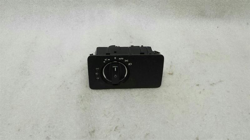 Mercedes R Class W251 Headlight Switch A2515454604 Light Switch