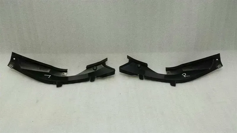 BMW C600 SPORT Fairings 7724883 Cover Bezel Set