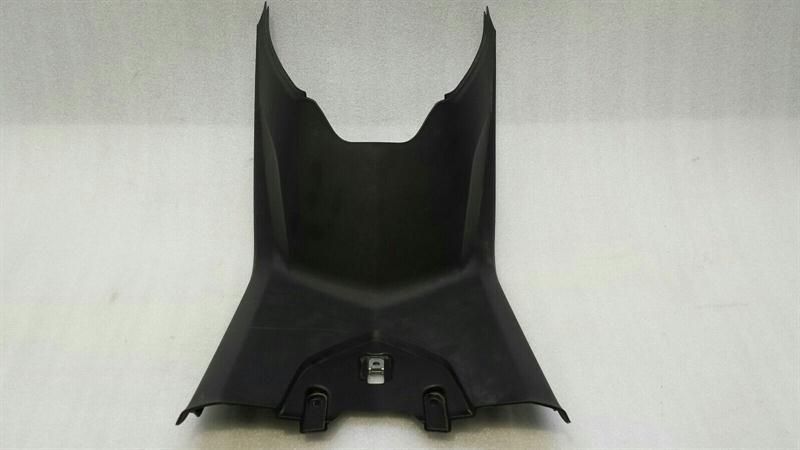 BMW C600 SPORT Center cover 7724904 center cover