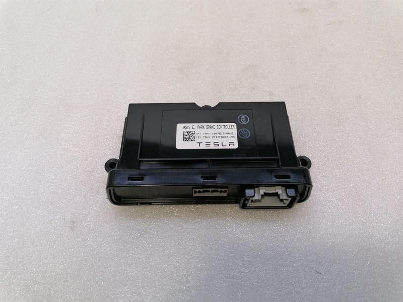 Tesla Model S 75 Electronic Module 1007618-00-E Control Unit PARK BRAKE