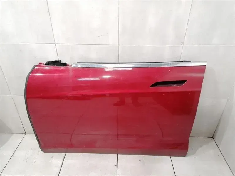 Tesla Model S 75 Left Front Door 6006662-E0-H Door Front Left
