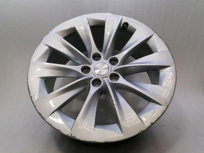 Tesla Model S 75 Alloy Wheel 1059337-00-A 19X 8J ET40 Alloy Wheel