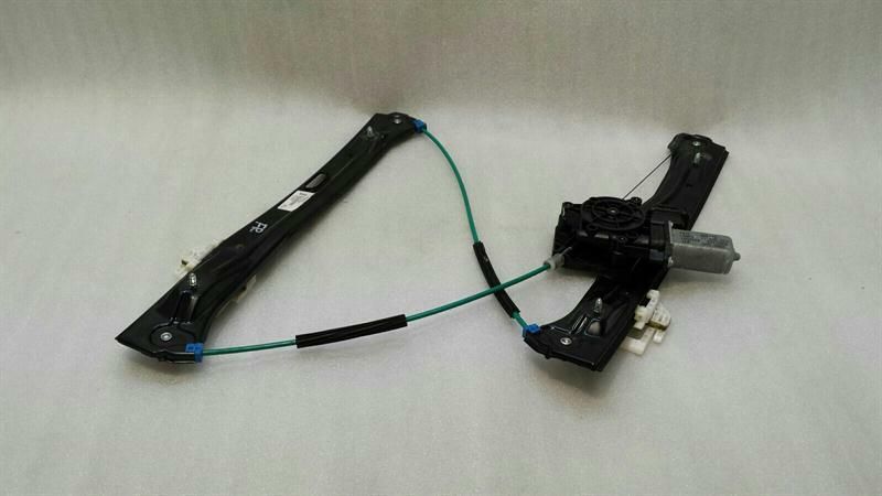 BMW 1 Series F20 Right Front Door Winder 7242562 Window Regulator Front Right