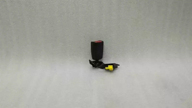 Mercedes C Class W204 Belt Buckle A2048601069 Right Belt Buckle