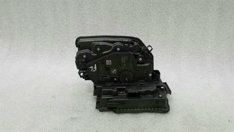 BMW X1 F48 front left door lock 7281937 door lock front left