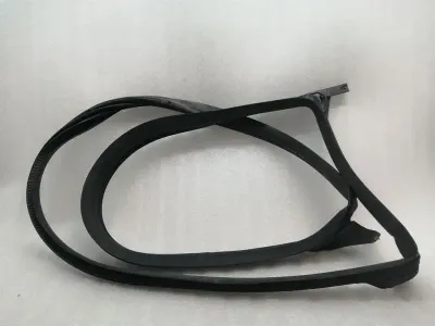 Joint de porte avant droit TESLA MODEL 3 LONG RANGE FRH 1090500-00-N