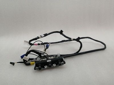 TESLA MODEL 3 LOGA DARBĪBAS ELEKTRONISKAIS MODULIS 1143746-01-E VĒJSTIKLS KAMERA