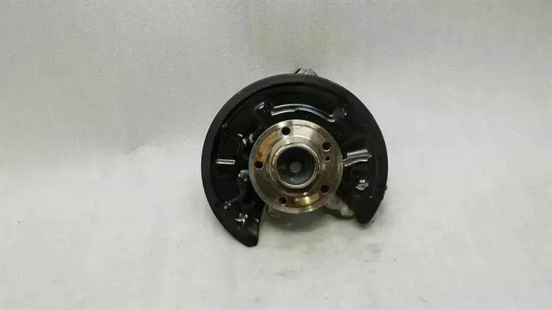 Mercedes A Class W176 Right Rear Hub A2463503641 Wheel Bearing Case Rear Right