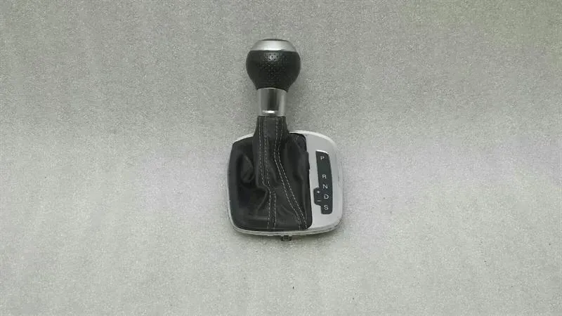 Audi A1 8X RHD Gear Knob 8X2713139A Right Handlebar S Tronic