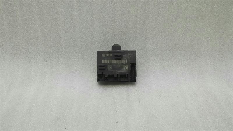 Audi A1 8X left door module 8X0959793D door control unit left