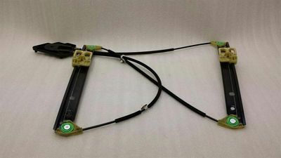 Audi A1 8X kreiso priekšējo durvju pacēlājs 8X3837461A logu regulators priekšējais kreisais 3D