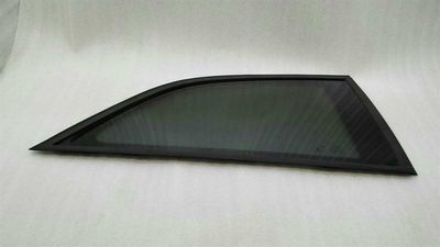Audi A1 8X Right Rear Quarter Glass 8X3845300A Side Window 1⁄4 Rear Right