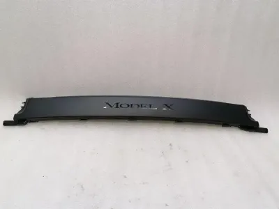 Tesla Model X 75D Left Falcon Door Trim 1062517-00 Left Door Molding