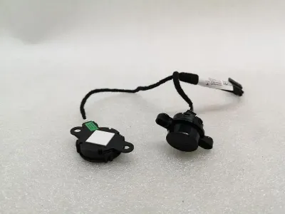 Превключвател на задната врата на Tesla Model 3 с голям обхват 1501907-00-B Превключвател на задната врата