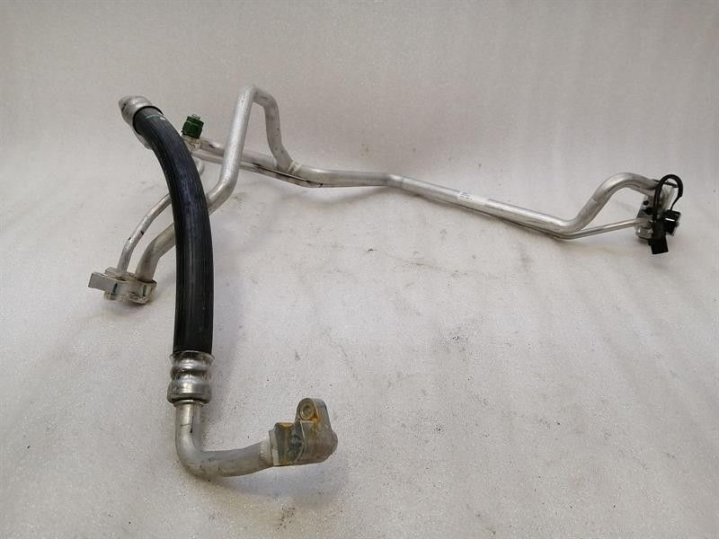 Tesla Model X 75D A/C Pipe 1056259-00-D Air Conditioning Air Conditioning