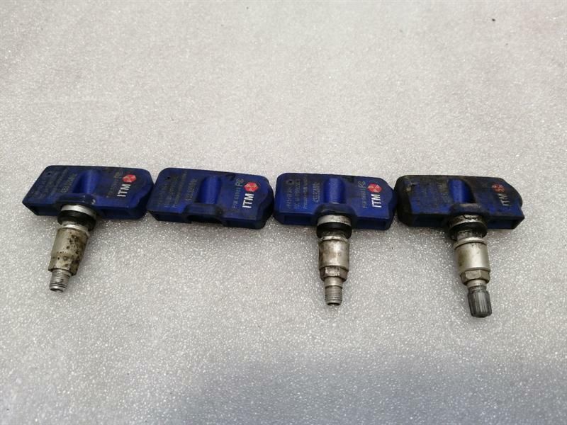 TESLA MODEL S ZPNVS62U003 Tire Pressure Sensors RDK TYRES PRESSURE SENSOR SET