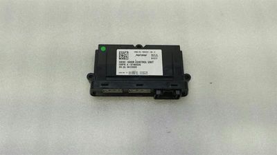 Tesla Model S 75 Türmodul vorne 1003101-00-E Türsteuergerät vorne