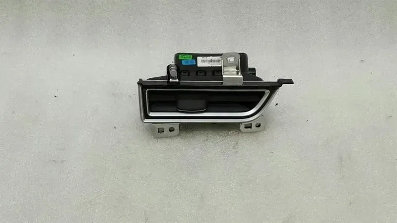 Tesla Model S 75 Left Air Vent 1023243-00-C RHD RIGHT HAND DRIVE