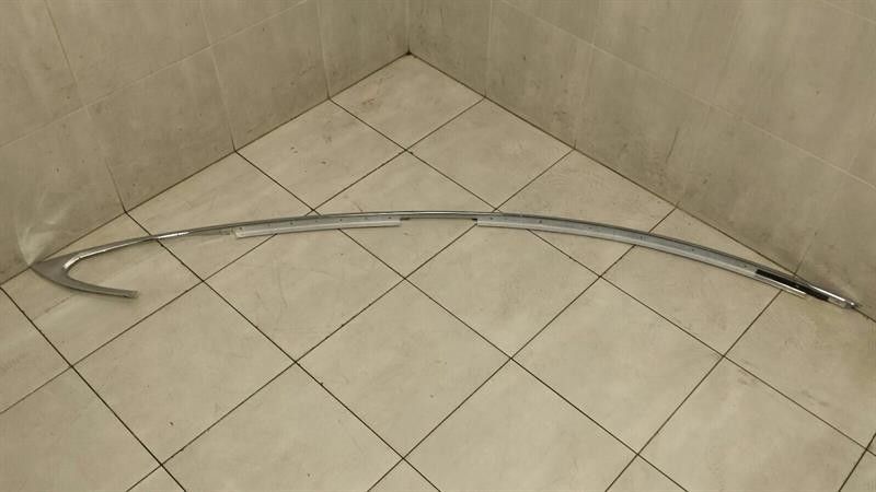 Tesla Model S 75 Right Body Moulding 1039308-00-A Strip Right Chrome