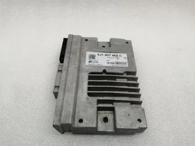 Porsche Taycan 9J Geteway Connected Module 9J1907468C ECU