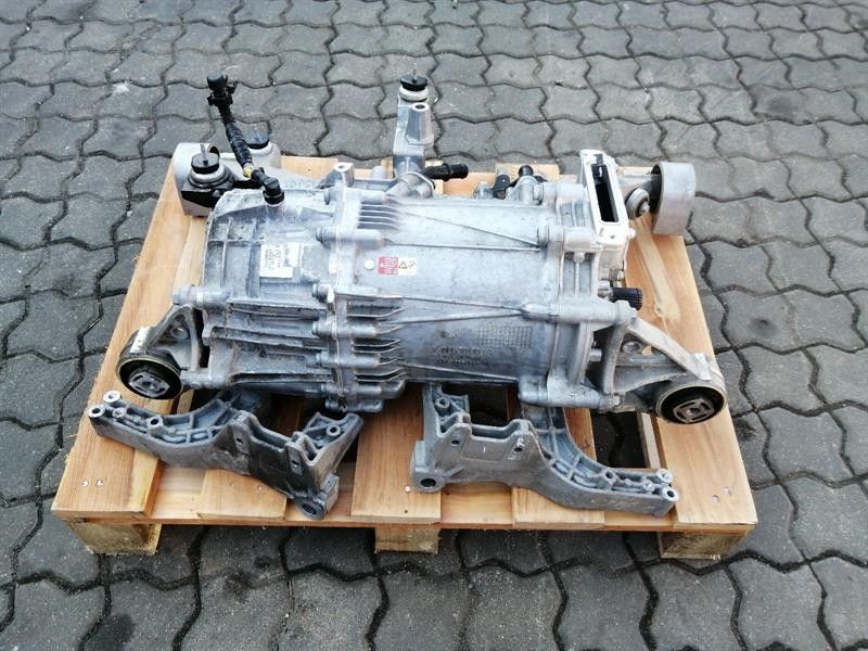 PORSCHE TAYCAN 9J FRONT AXLE DRIVE 9J1901131C EBG Electric Drive MOTOR Front