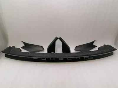 Porsche Taycan 9J Bremslicht Lichtleiste 9J1945081K Bremslicht