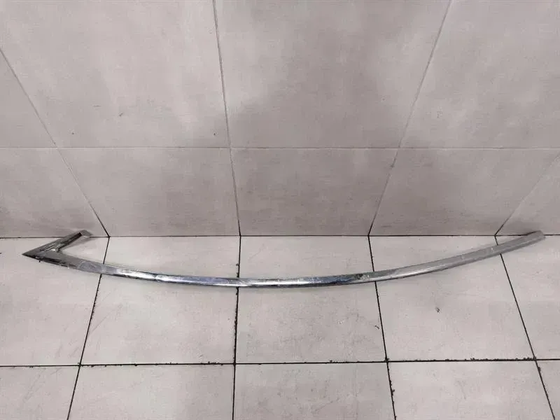 Tesla Model X P100D Body Moulding Right 1032124-50-F Strip Right