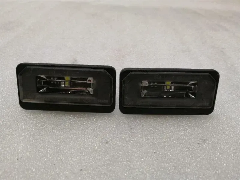 2017 Tesla P100D Number Plate Light Set License Plate Lights Set 9773-002