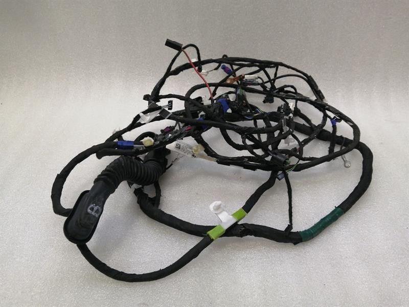 Tesla Model X P100D Tailgate Wiring 1032443-81-G Tailgate Wiring Harness