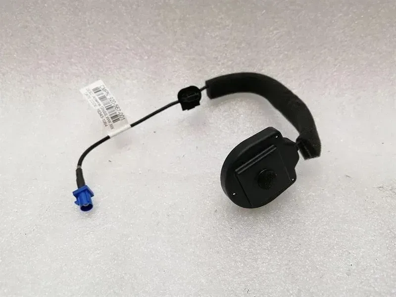 Tesla Model X P100D Roof Aerial / Antenna 1097321-00-A Antenna