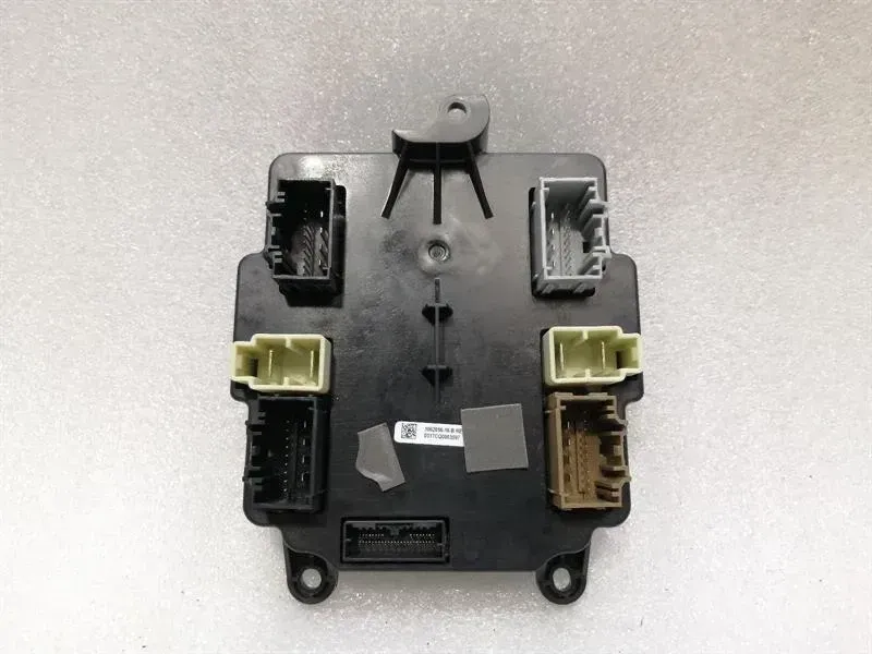 Tesla Model X P100D RLH Falcon Door Module 1062056-10-B Door Control Unit Rear L