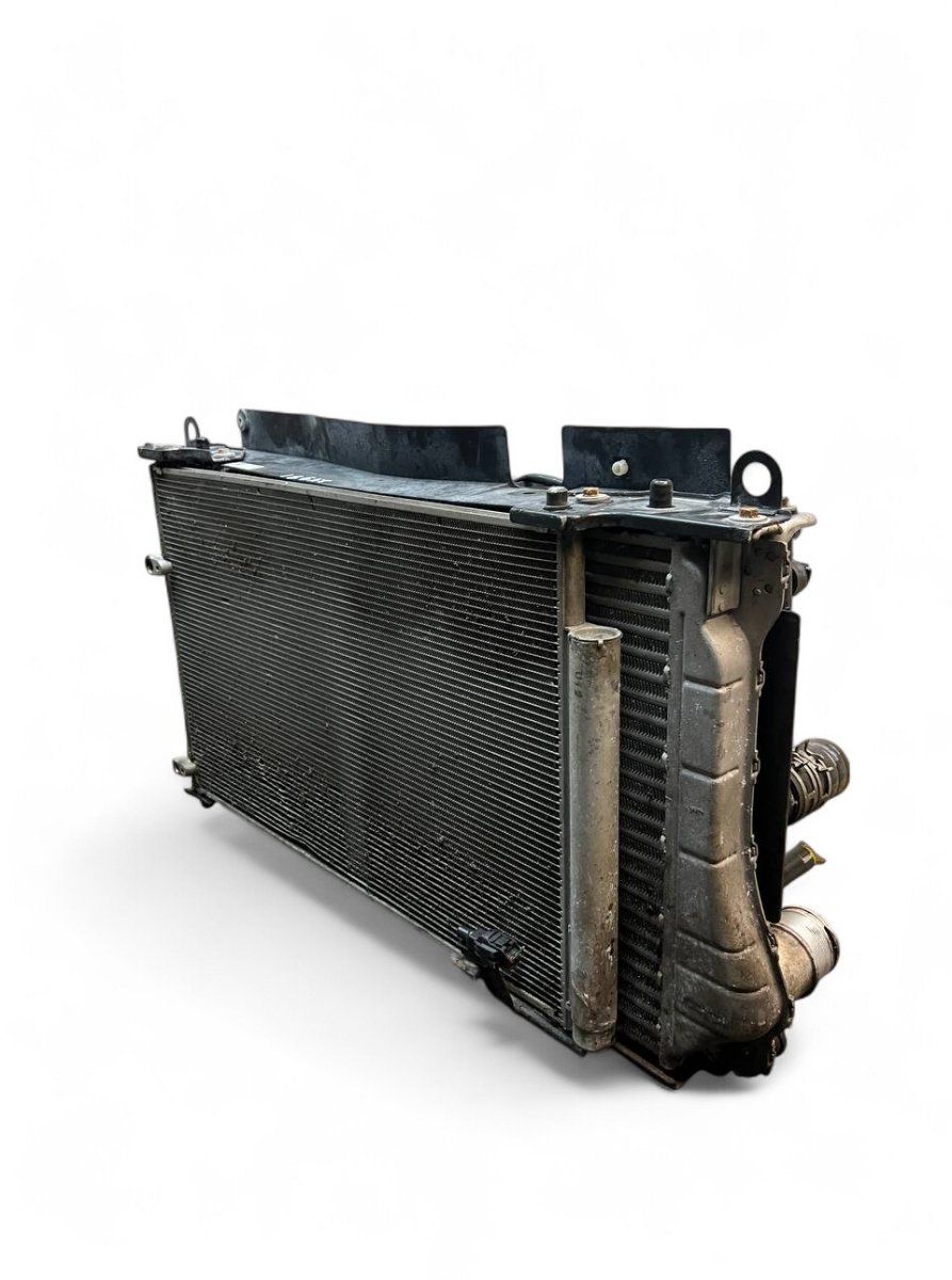 884500F170 164000R030 167110R100 Radiator set TOYOTA AVENSIS (T270) (2009-2018)