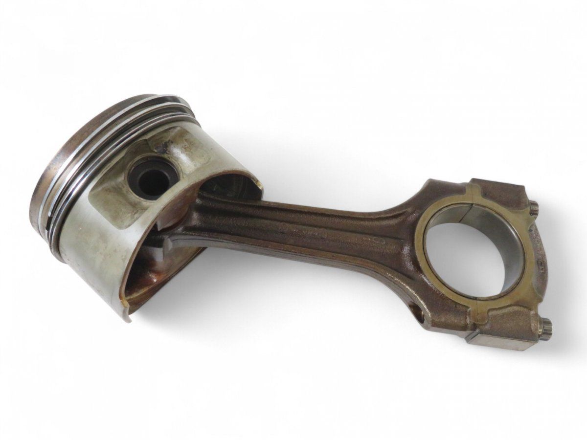 A1200304017 1200304017 A1200302017 1200302017 A1200300520 1200300520 Piston MERCEDES-BENZ S-CLASS (W140) (1991-1999)