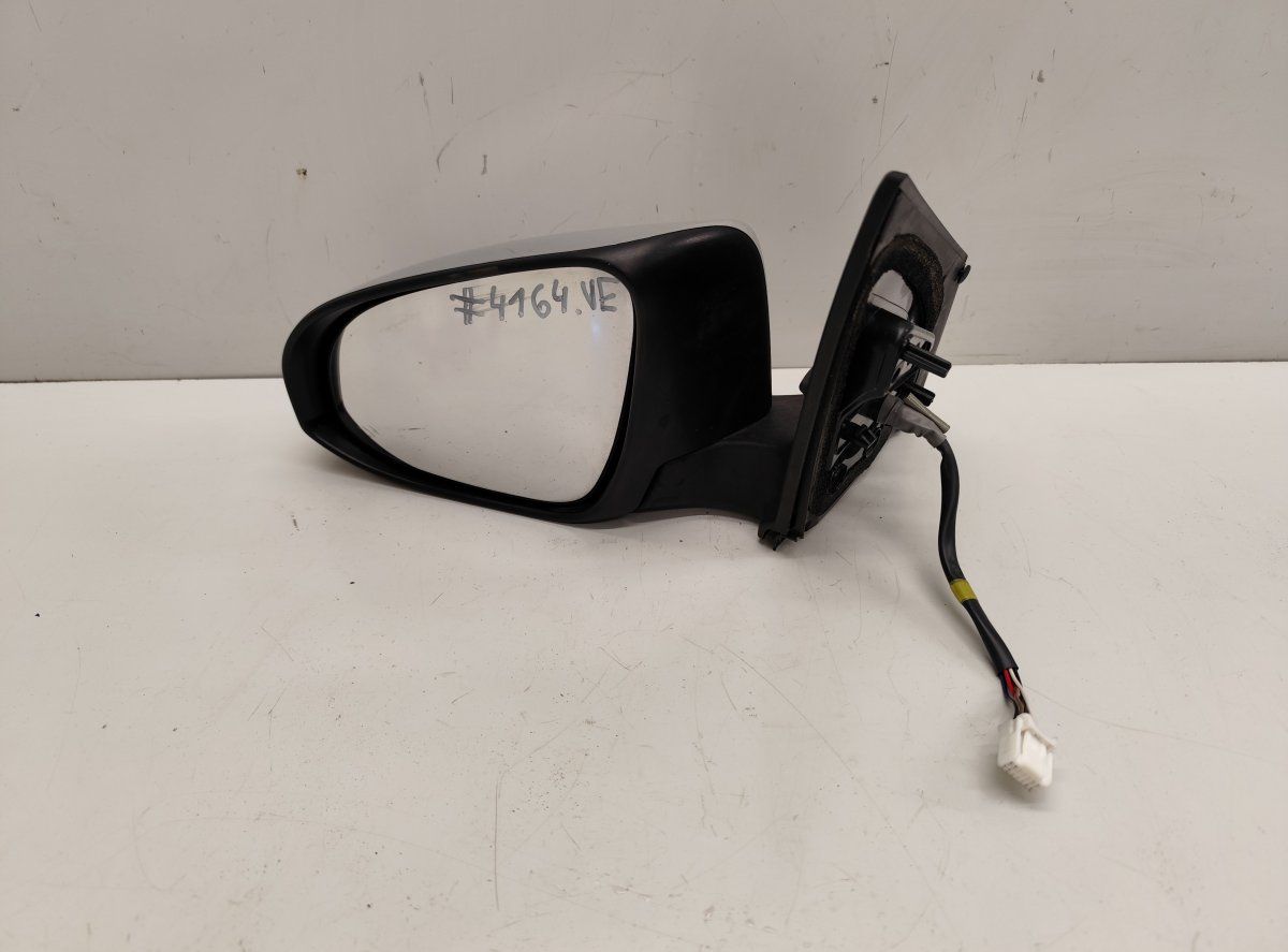 8794002620 Mirror left TOYOTA AURIS (E18) 2012-2018