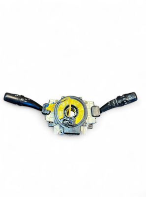 Przełącznik kierunkowskazów/wycieraczek/pierścienia ślizgowego (stalk) KIA SORENTO I (JC) (2002-2009)