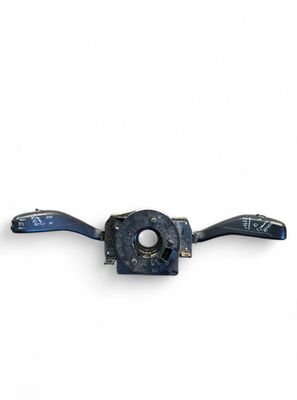 6Q0953503FE 6Q0953503CE 6Q0953503EG 6Q0953503EH 6Q0953503AD 6Q0953503 6Q0953503F 6Q0953503D Indikator/torkare TRANSPORT/KULT 5 VW strömställare TRANSPORT/KIP-ring (7H, 7E, 7J) (2003-2015)