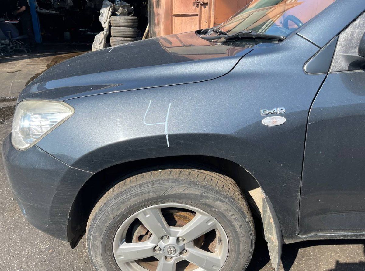 Fender Front Left TOYOTA RAV 4 III (XA30) (2005-2012)