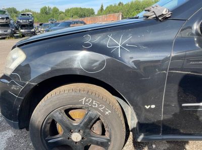 1648810101 Błotnik przedni lewy MERCEDES-BENZ ML-CLASS (W164) (2005-2011)