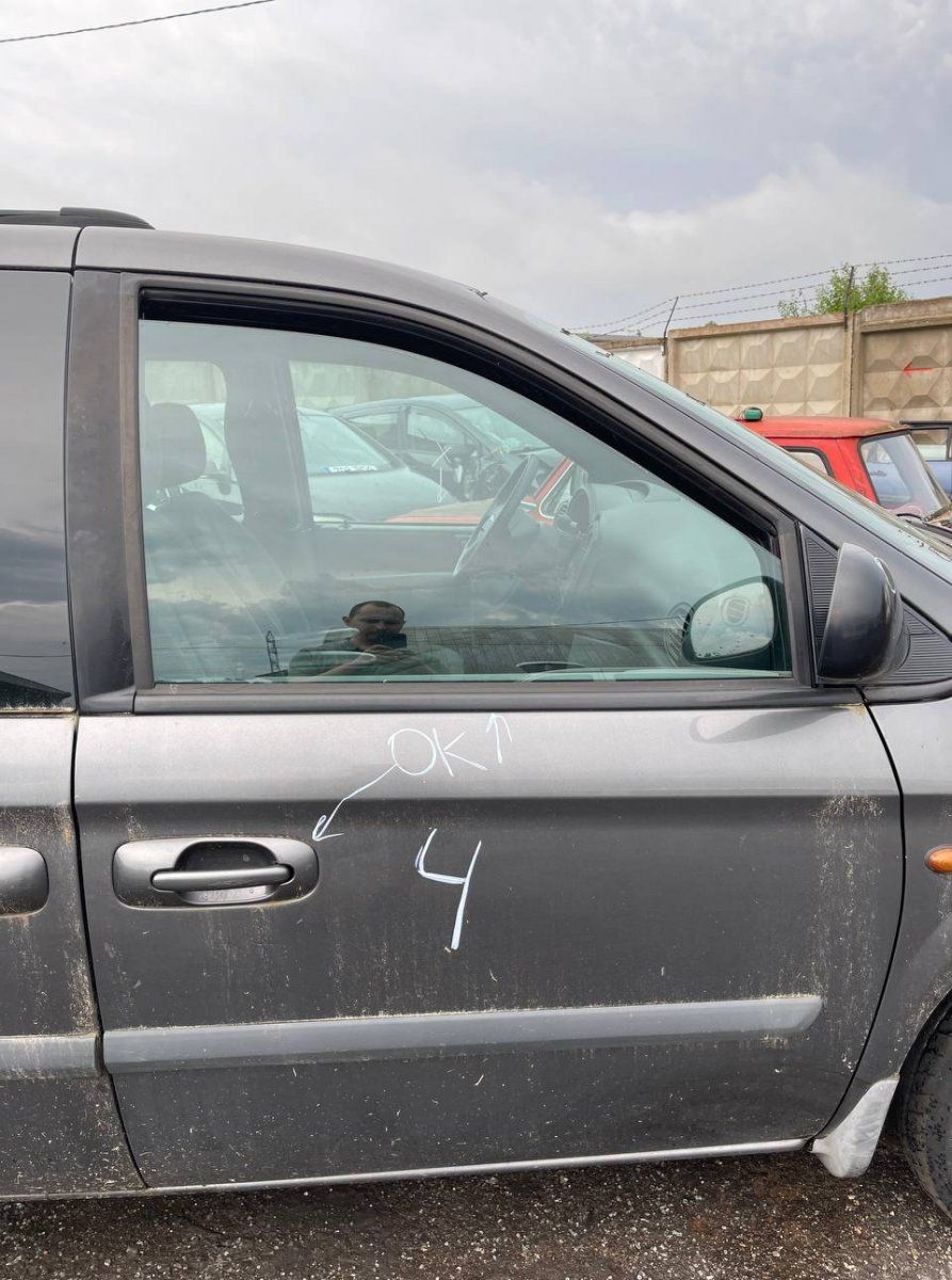 4894156AI Door Front Right CHRYSLER VOYAGER IV (RG, RS) (2000-2008)