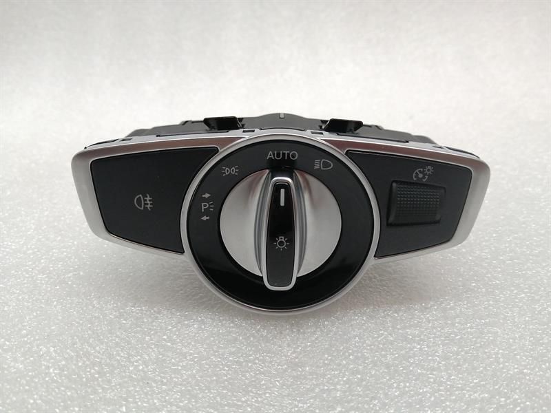 Mercedes S-Class W222 Light Switch A2229055508 Light Switch