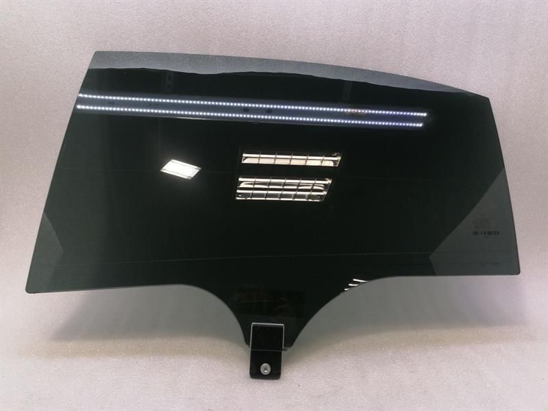 Mercedes S-Class W222 left rear door glass A2227304518 door window rear Li LWB