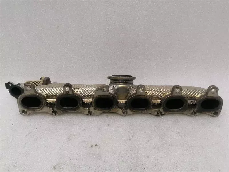 Mercedes S-Class W222 Exhausted Manifold A6561401600 Exhaust Manifold