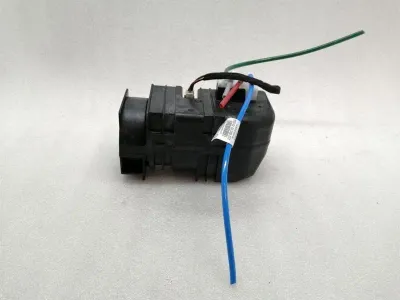 MERCEDES S-CLASS W222 SEAT DYNAMIC MASSAGE PUMP A0008002200 SEAT PUMP W217