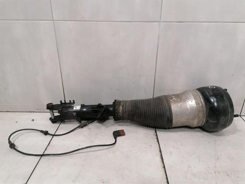 Mercedes Airmatic W222 Shock Absorber Front A2223201900 Front Shock Absorber